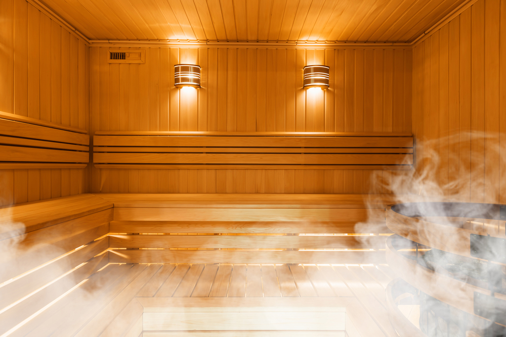How Can the Sauna Room Help You in Weight Loss Journey?